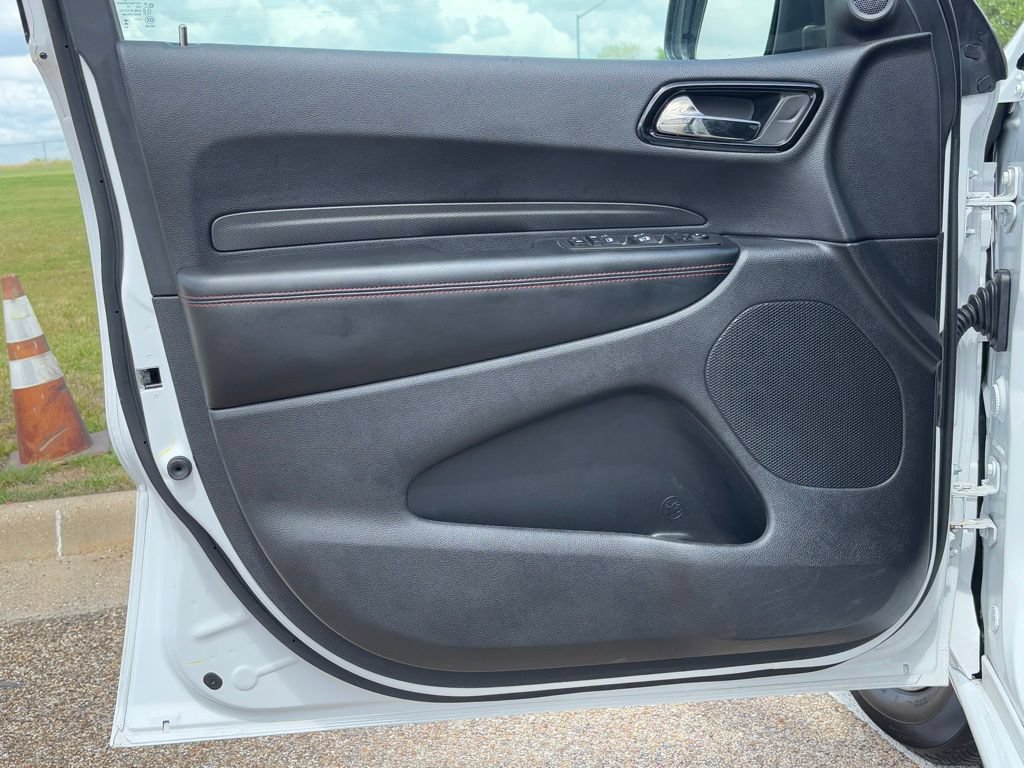 Used 2025 Dodge Durango GT RWD image 26