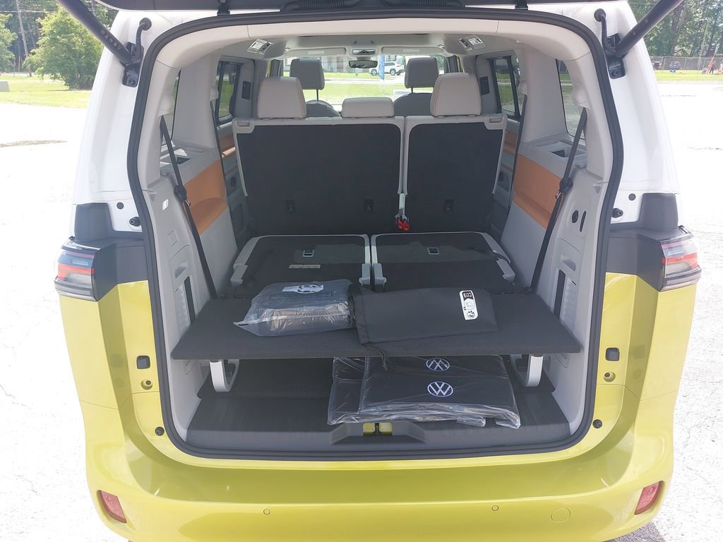 New 2025 Volkswagen ID. Buzz 1st Edition image 14