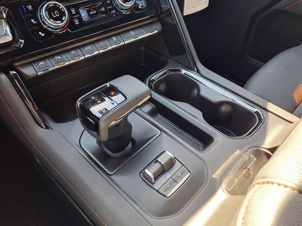 New 2026 GMC Sierra 1500 AT4 w/ AT4 Premium Package image 13