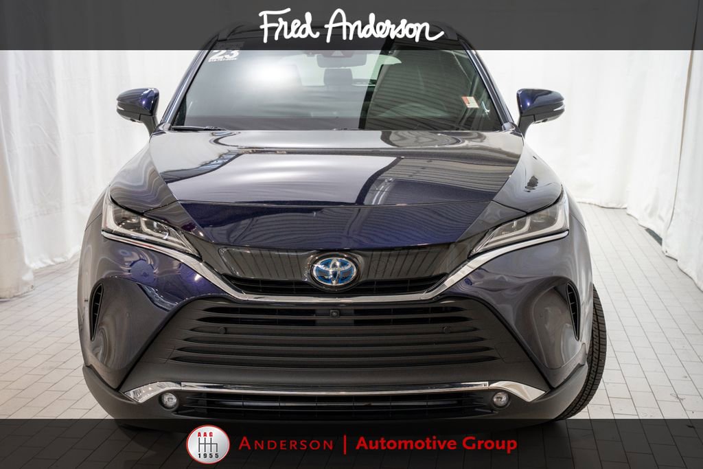 Certified 2023 Toyota Venza Limited AWD/4WD image 2