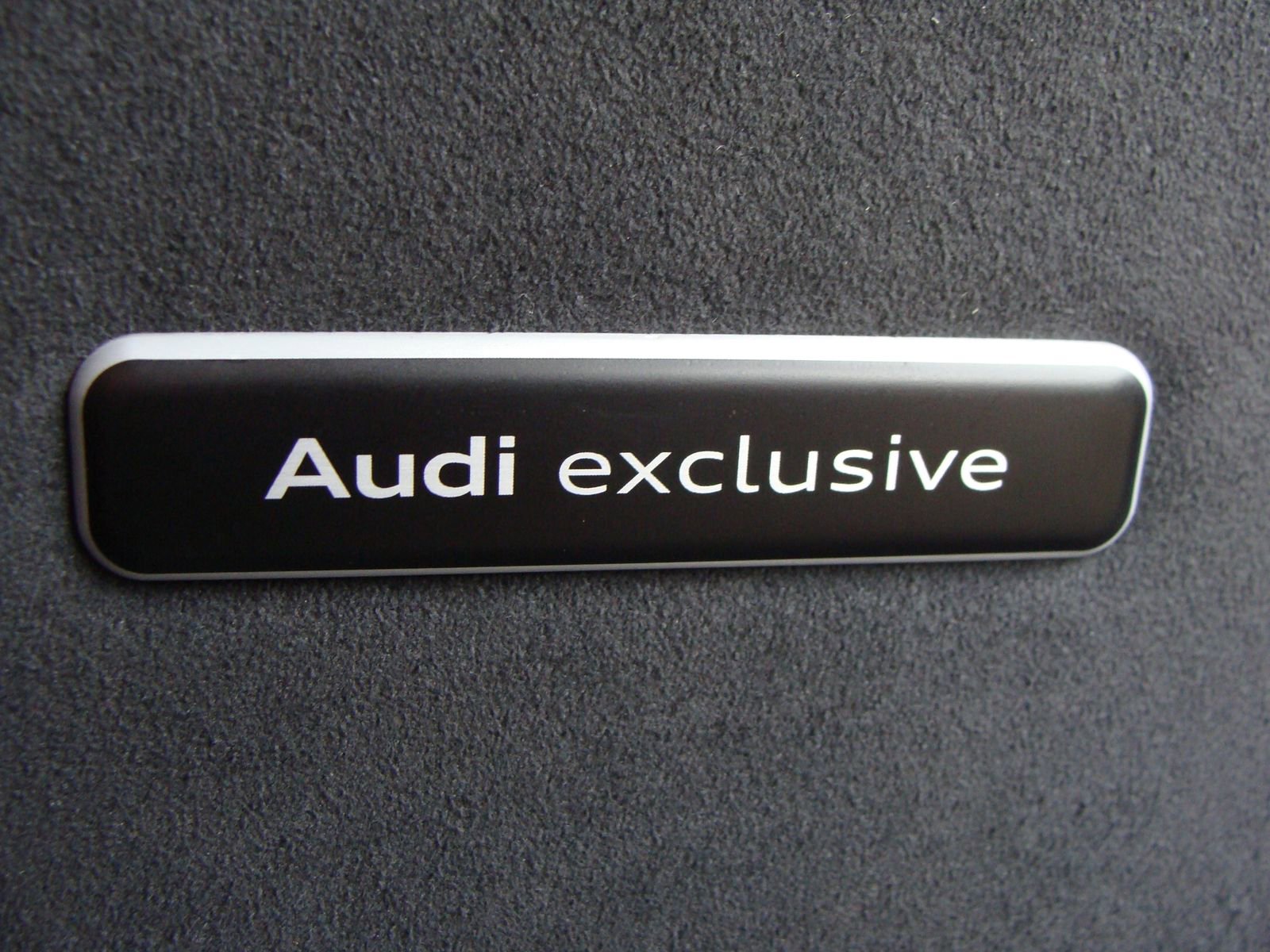 Used 2023 Audi RS e-tron GT AWD/4WD image 32