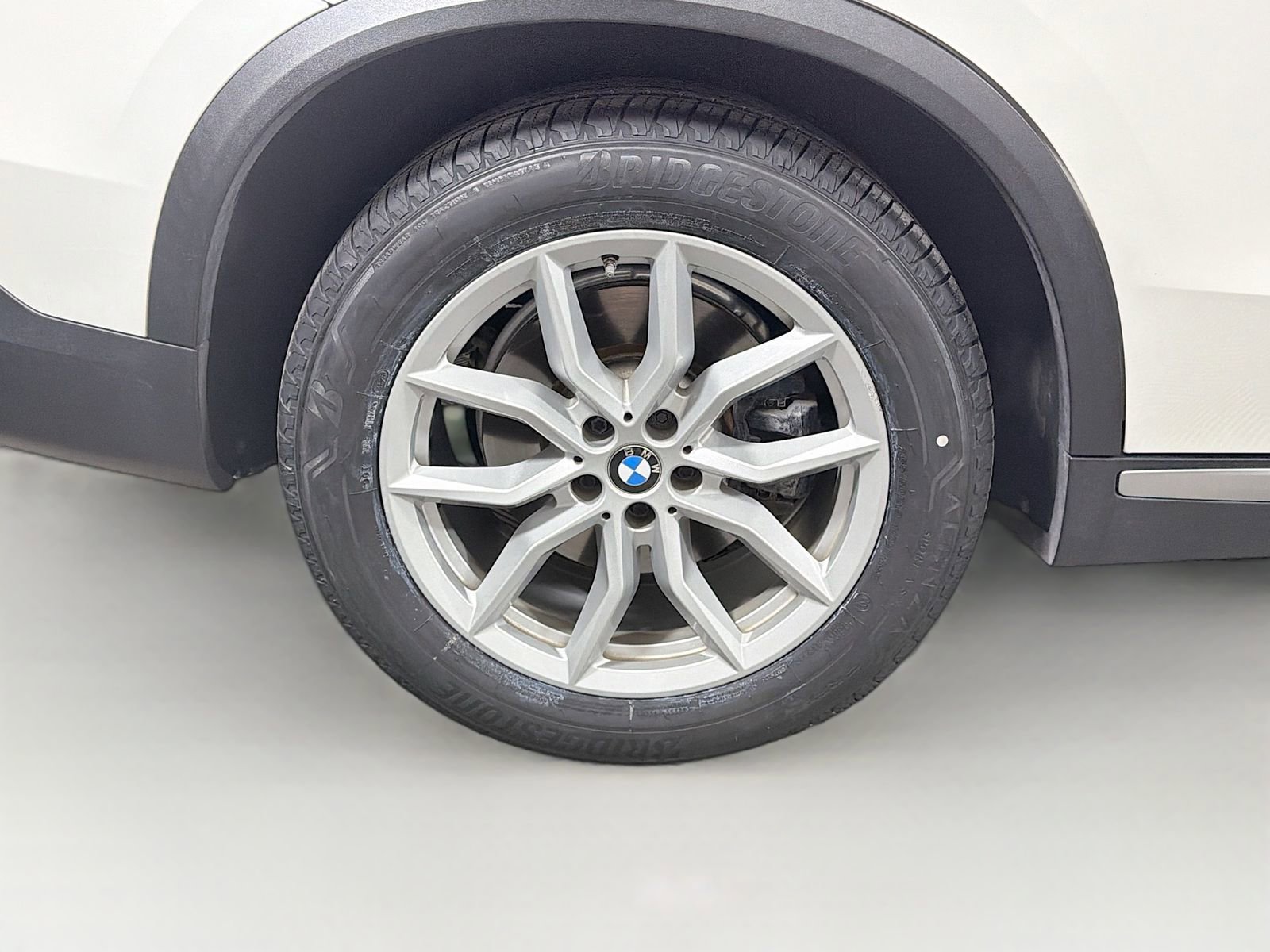 Used 2019 BMW X5 xDrive40i w/ Convenience Package AWD/4WD image 35