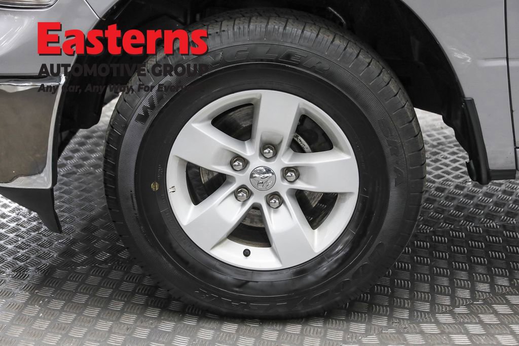 Used 2024 RAM 1500 Classic SLT image 30