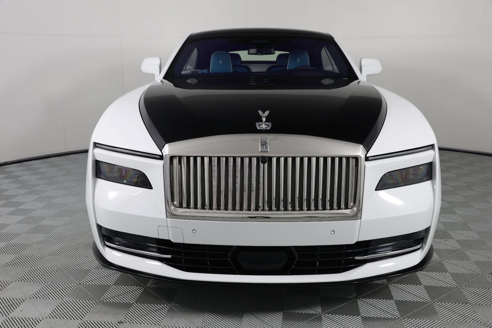 New 2025 Rolls-Royce Spectre w/ Spectre Launch Package AWD/4WD image 10