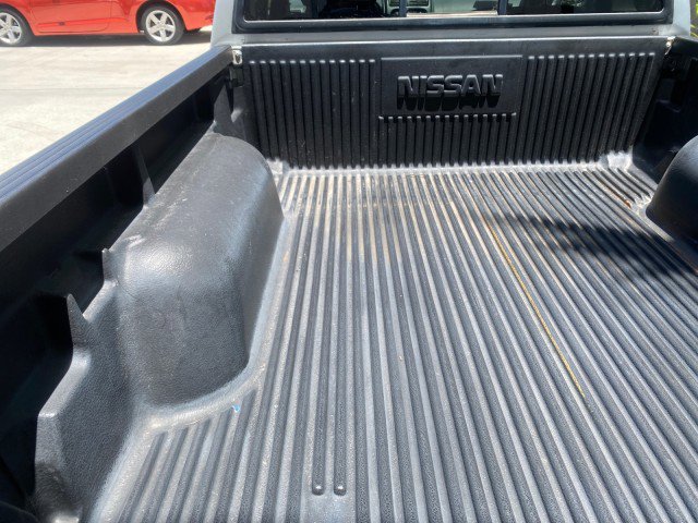 Used 2002 Nissan Frontier XE image 75