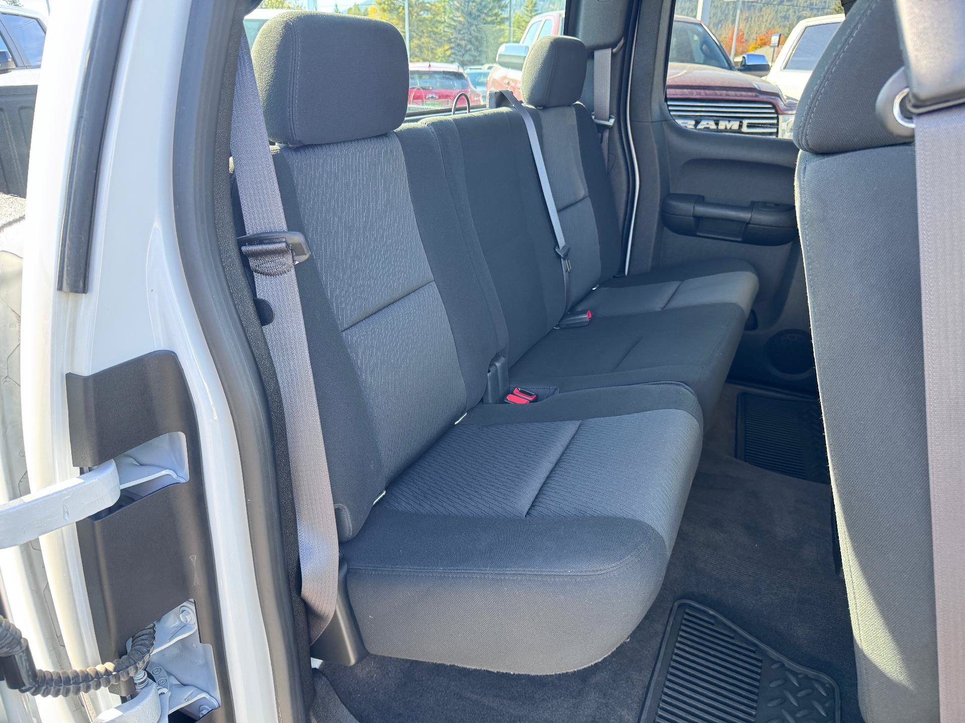 Used 2013 Chevrolet Silverado 1500 LT w/ All-Star Edition AWD/4WD image 19