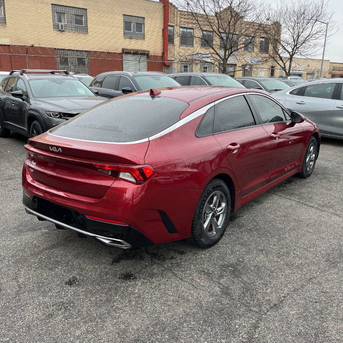 Used 2022 Kia K5 LXS FWD image 4