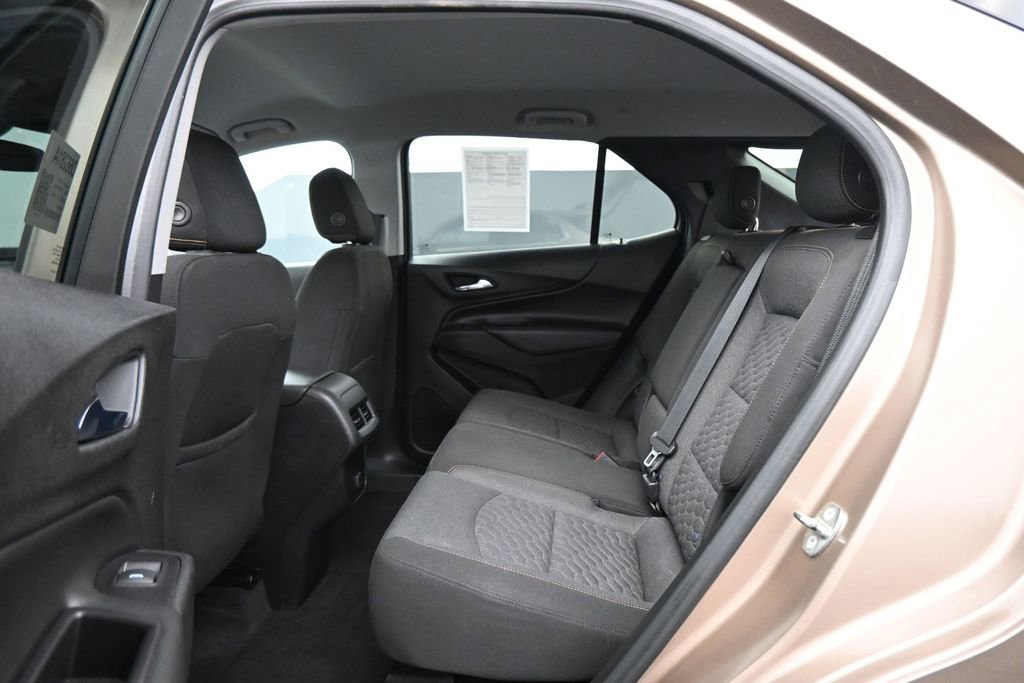 Used 2018 Chevrolet Equinox LT image 13