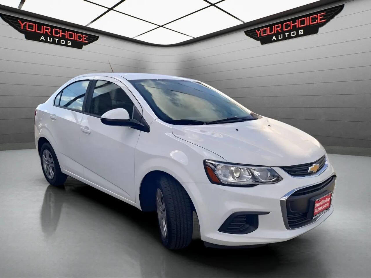 Used 2018 Chevrolet Sonic LS FWD image 3