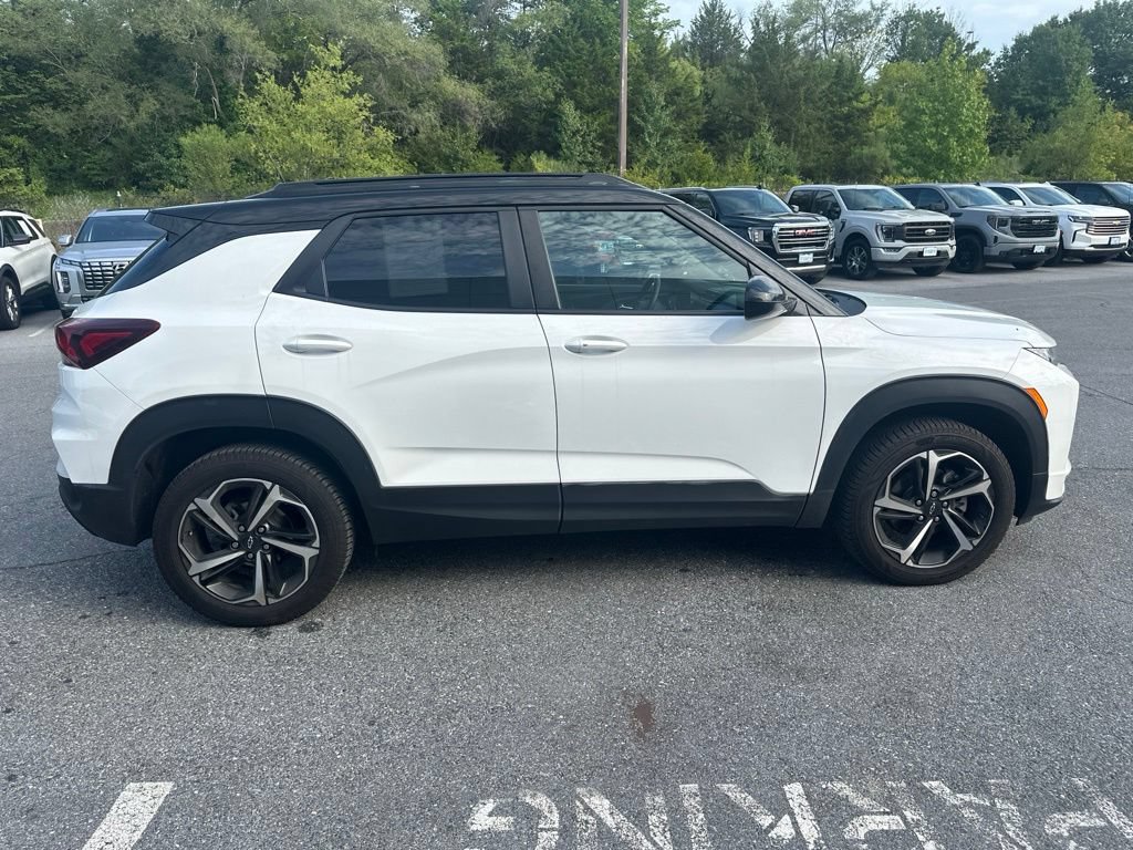 Used 2023 Chevrolet TrailBlazer RS w/ Convenience Package AWD/4WD image 4