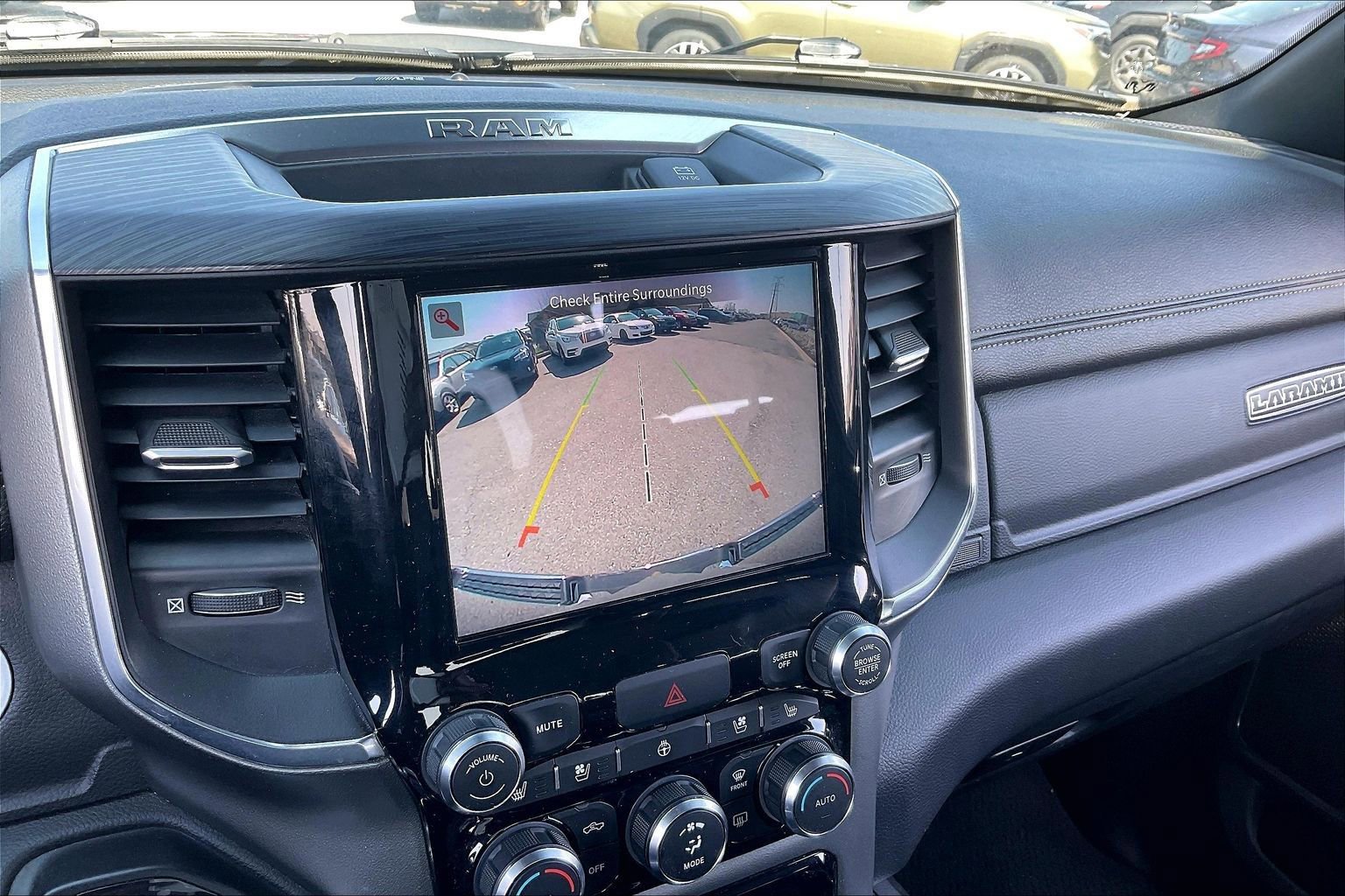 Used 2024 RAM 1500 Laramie image 21