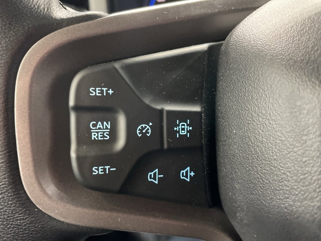 Used 2024 Ford Bronco Big Bend image 32