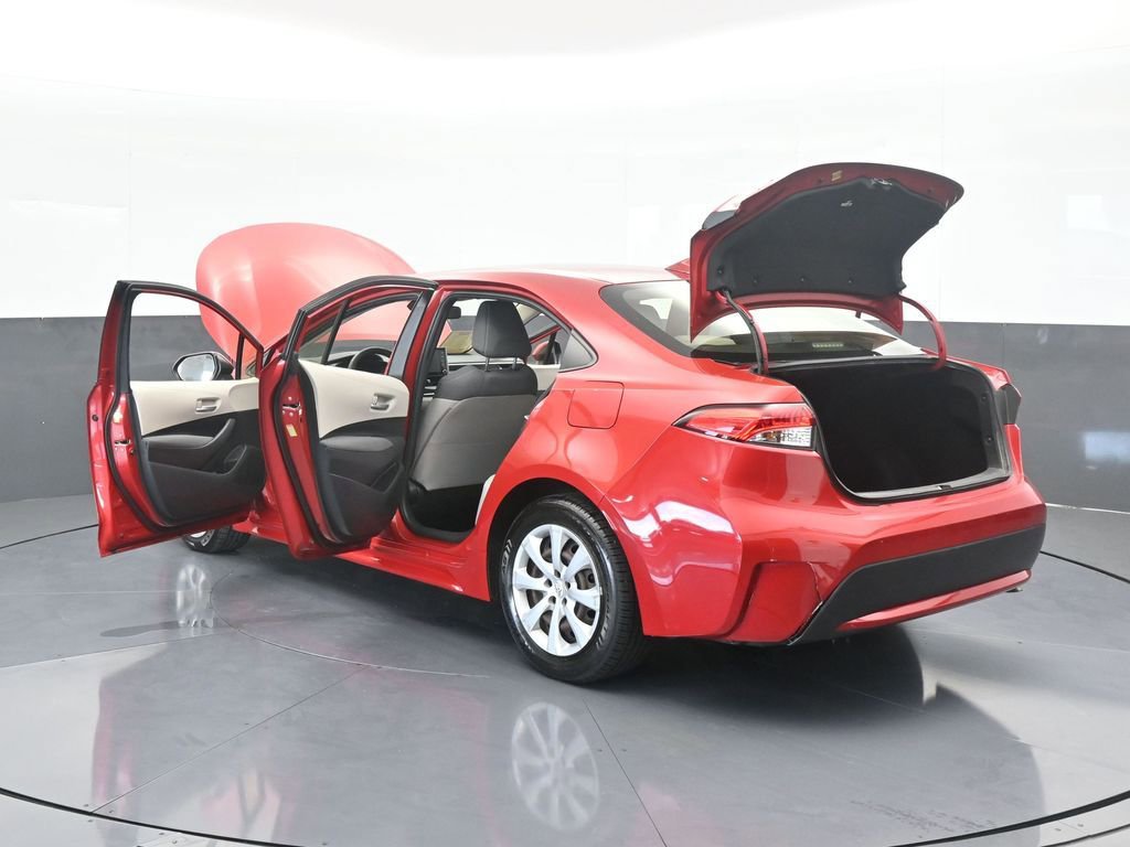 Used 2020 Toyota Corolla LE image 70