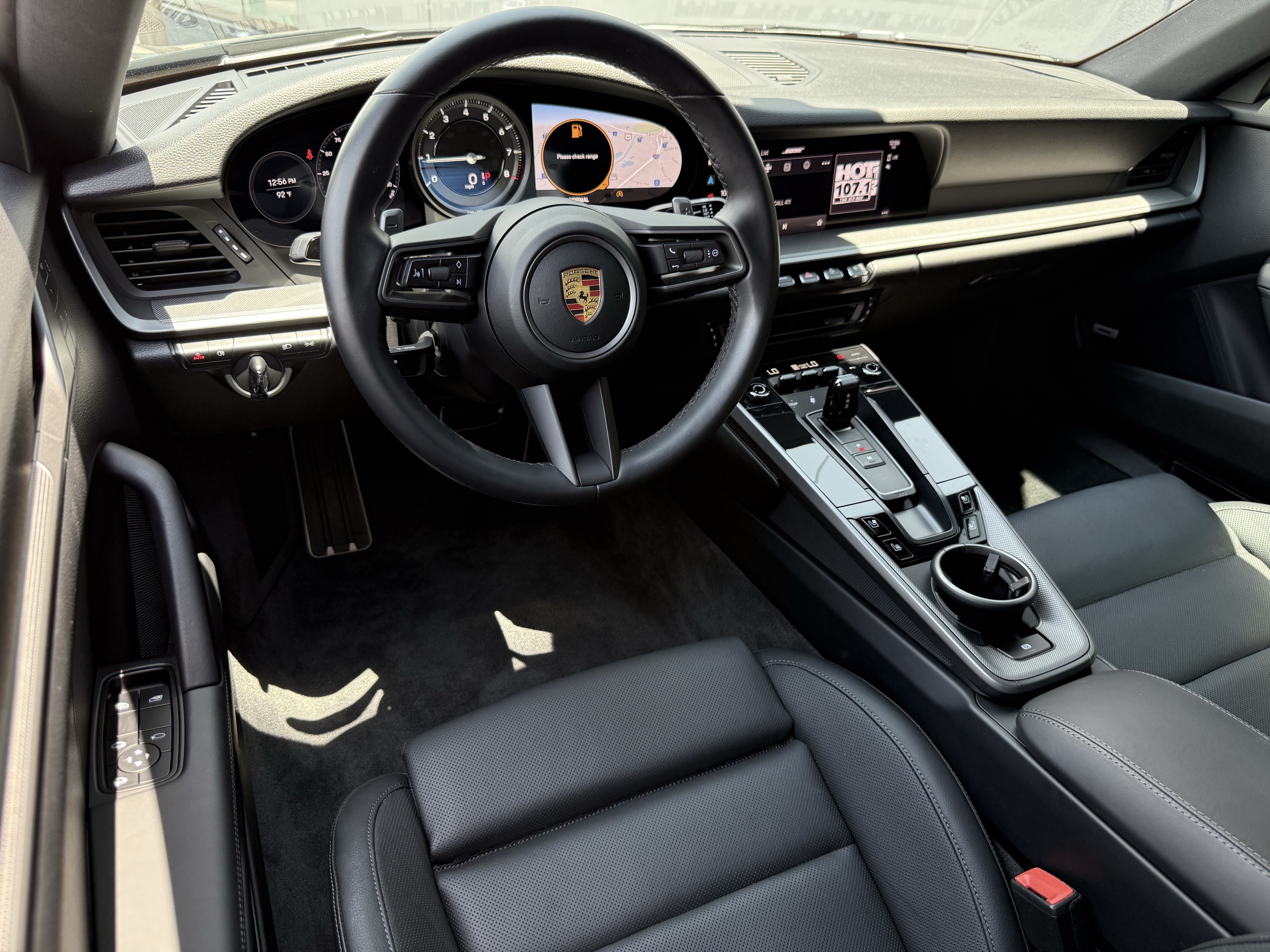 Used 2022 Porsche 911 Carrera RWD image 4