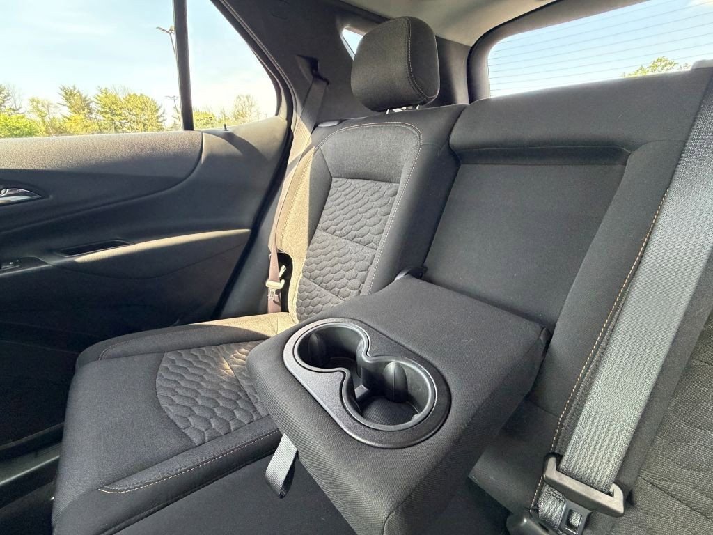 Used 2021 Chevrolet Equinox LT FWD image 27