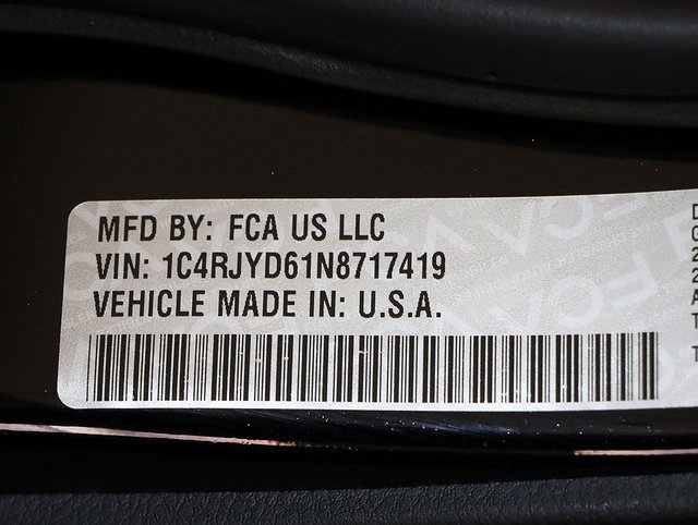 Used 2022 Jeep Grand Cherokee Overland w/ Luxury Tech Group IV image 41