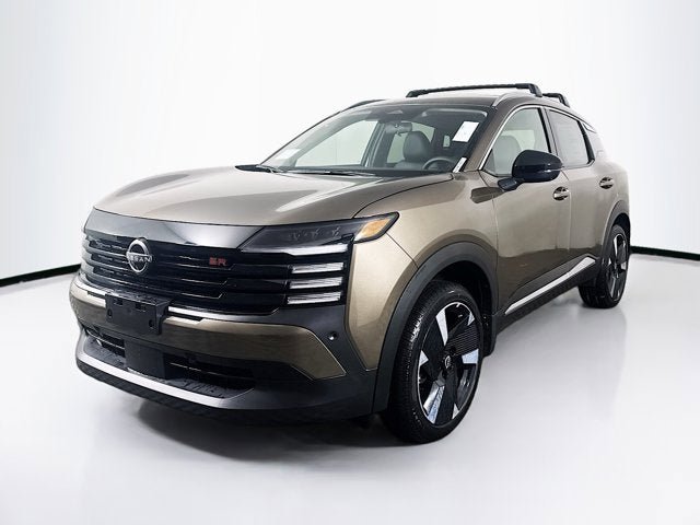 New 2026 Nissan Kicks SR w/ Cold Weather Package