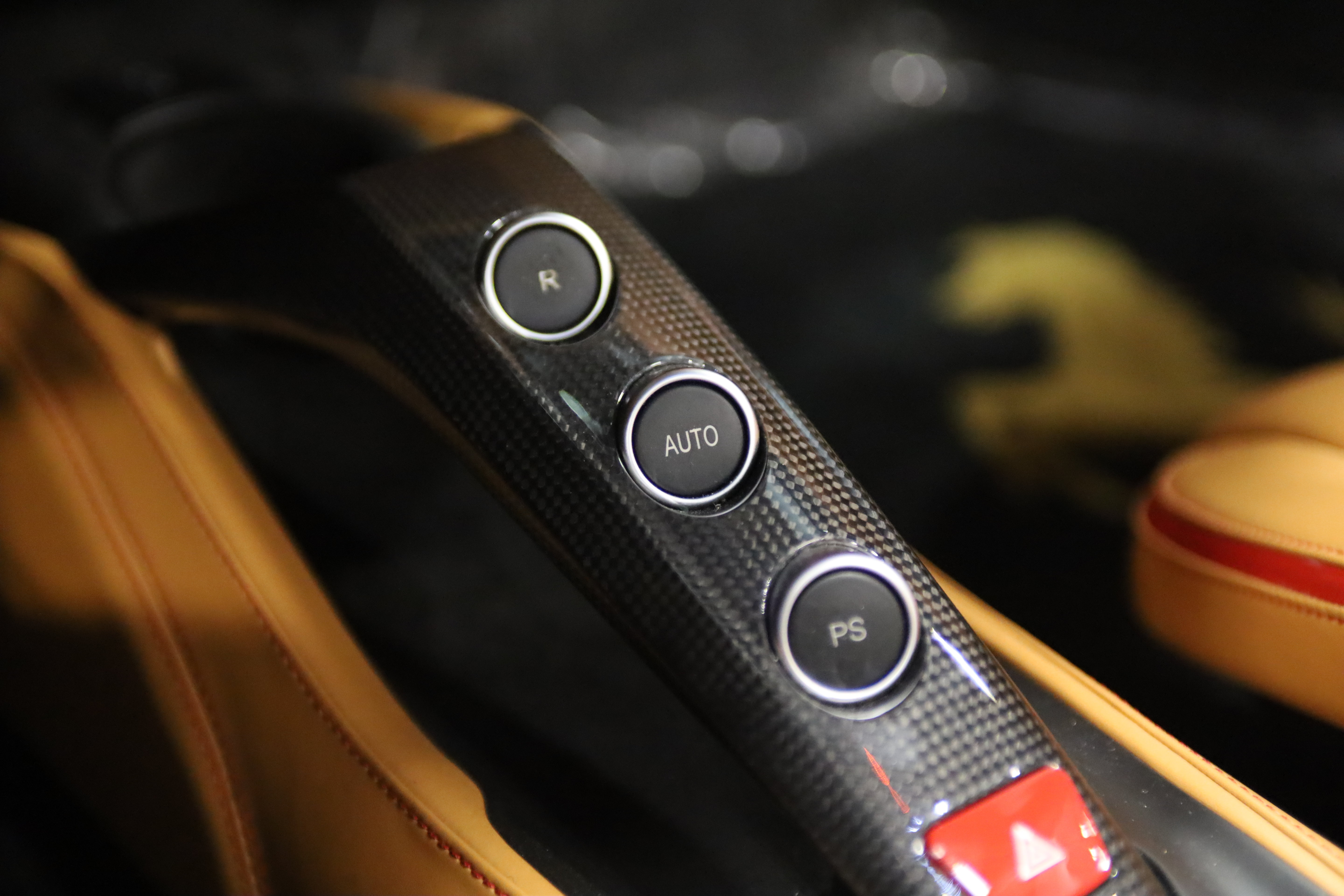 Used 2019 Ferrari 488 Spider RWD image 28