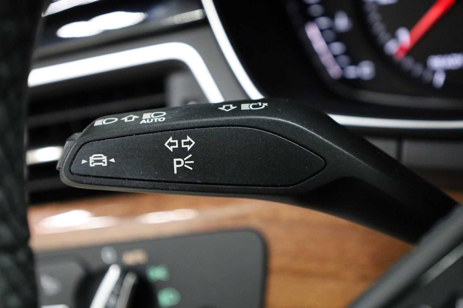 Used 2022 Audi A5 2.0T Premium image 28