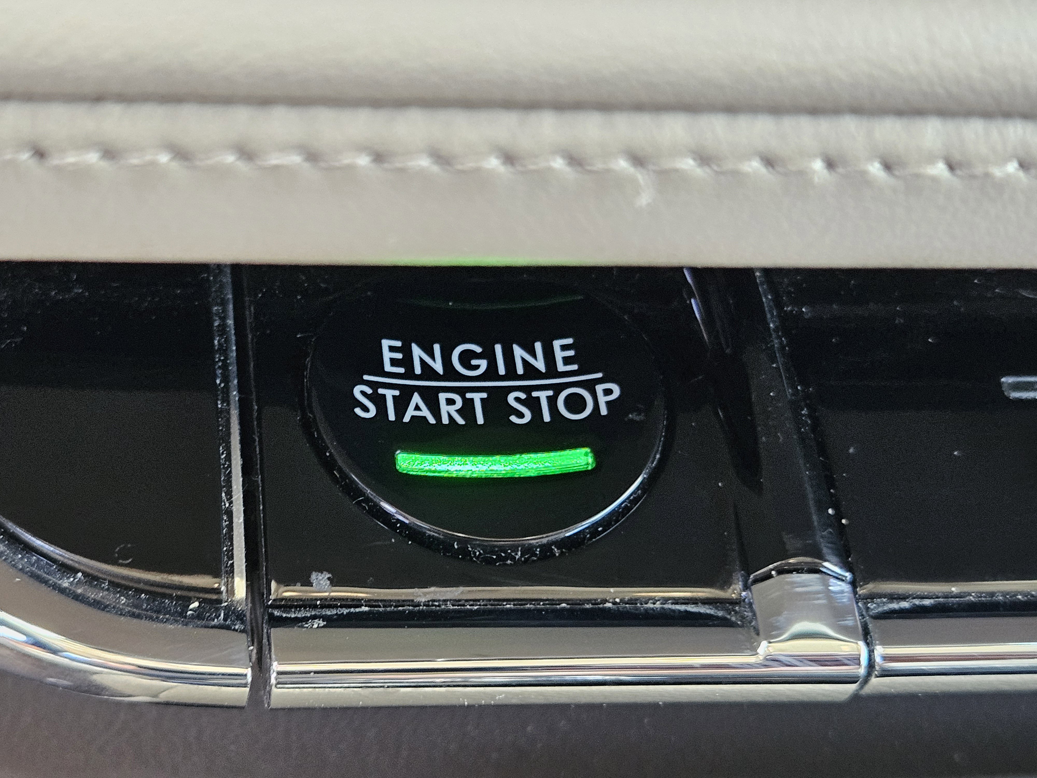 Used 2022 Lincoln Nautilus Reserve image 30