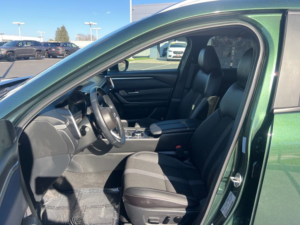 Used 2025 MAZDA CX-50 AWD 2.5 S w/ Premium Package image 17