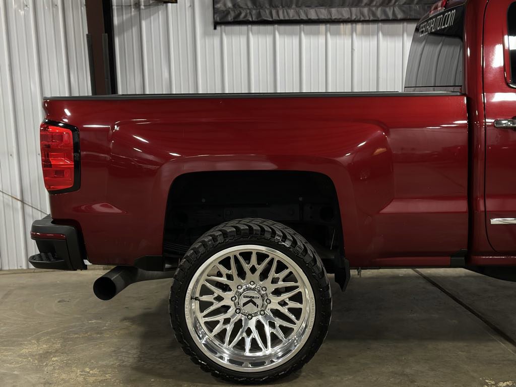 Used 2018 Chevrolet Silverado 2500 High Country w/ Duramax Plus Package image 31