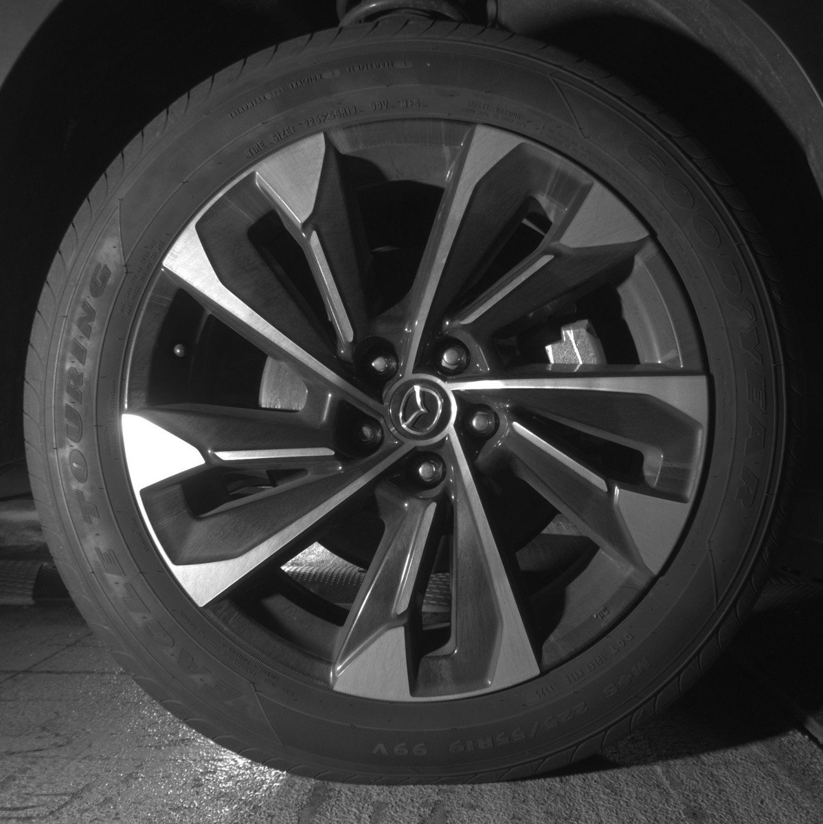 Used 2025 MAZDA CX-50 2.5 Hybrid w/ Premium Plus Pkg image 13