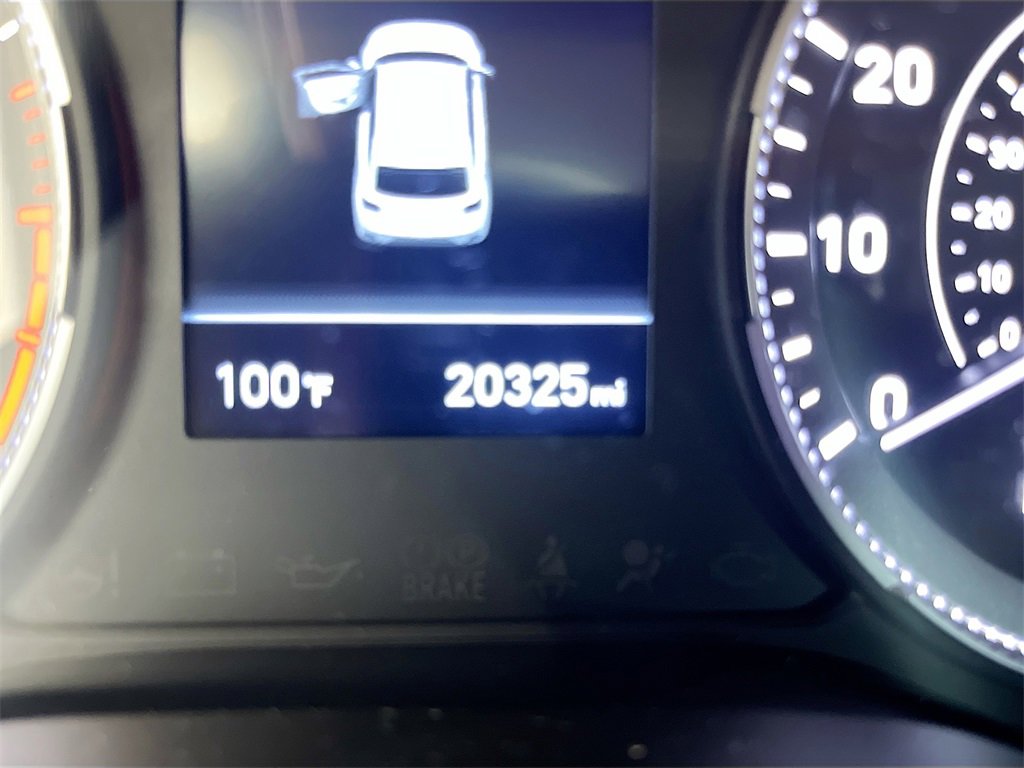 Used 2021 Hyundai Venue SE image 12