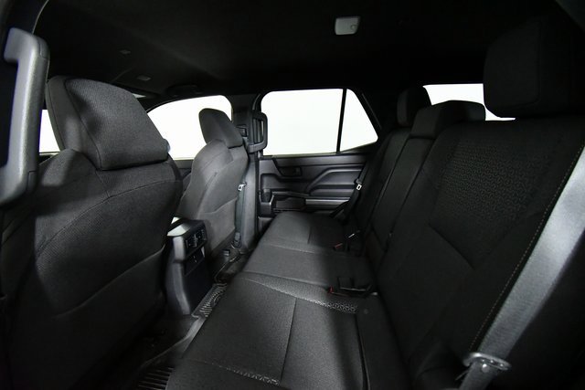 Used 2025 Toyota 4Runner 4WD image 25