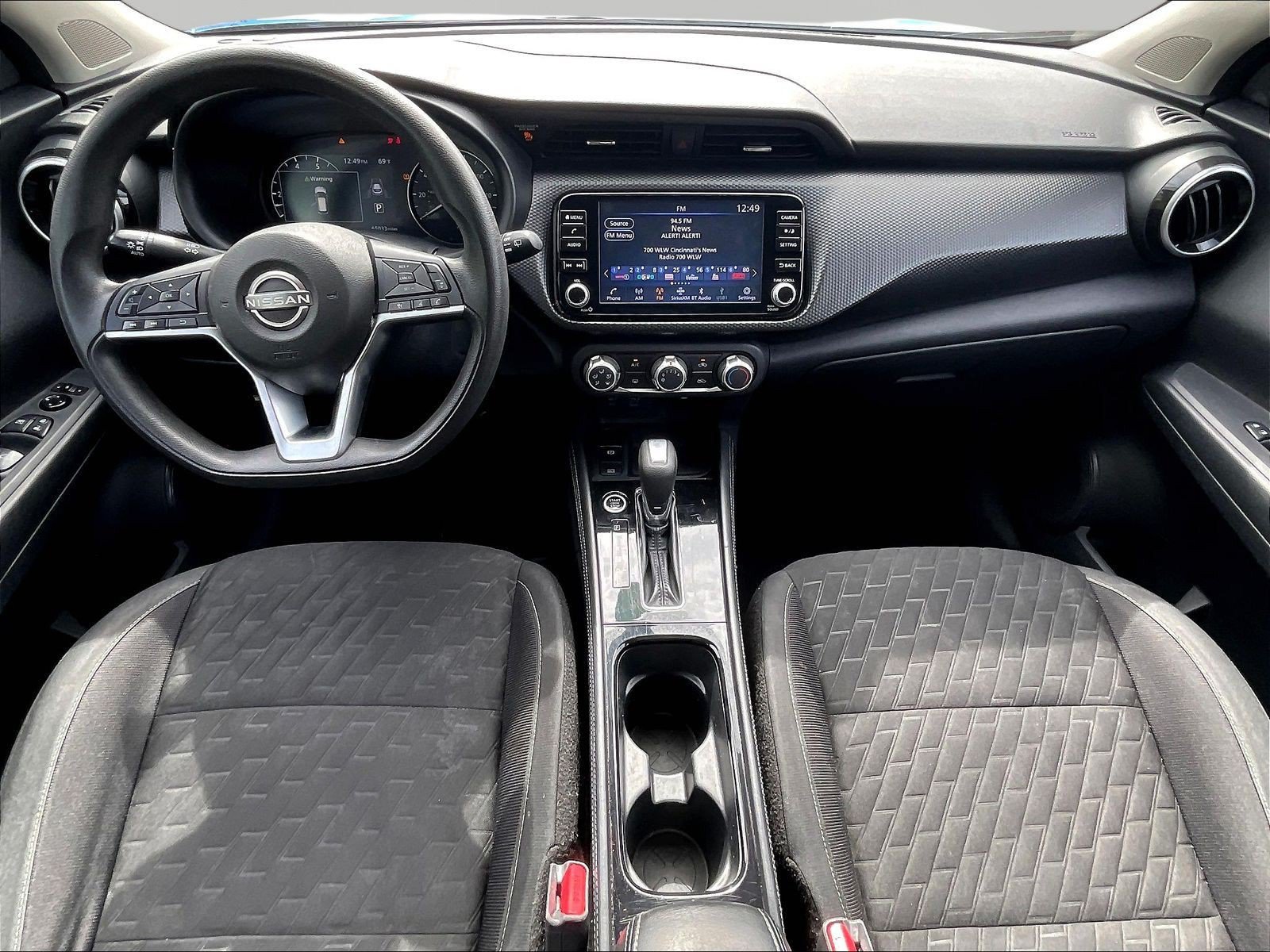 Used 2023 Nissan Kicks SV FWD image 7