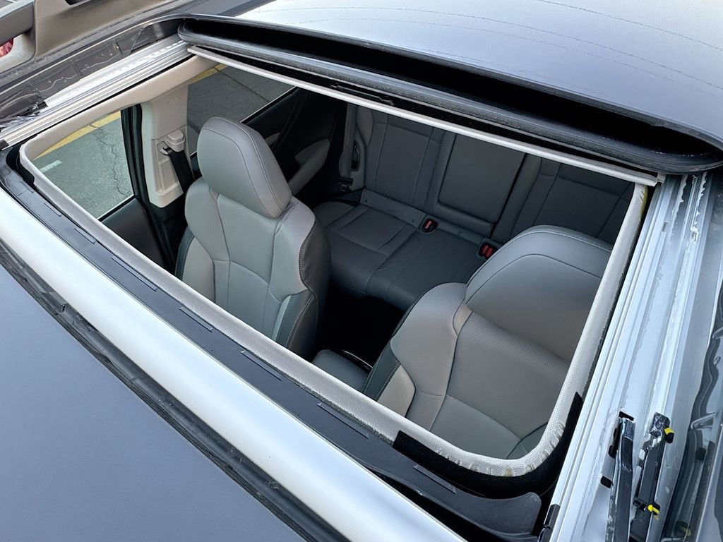 Certified 2025 Subaru Outback Limited image 30