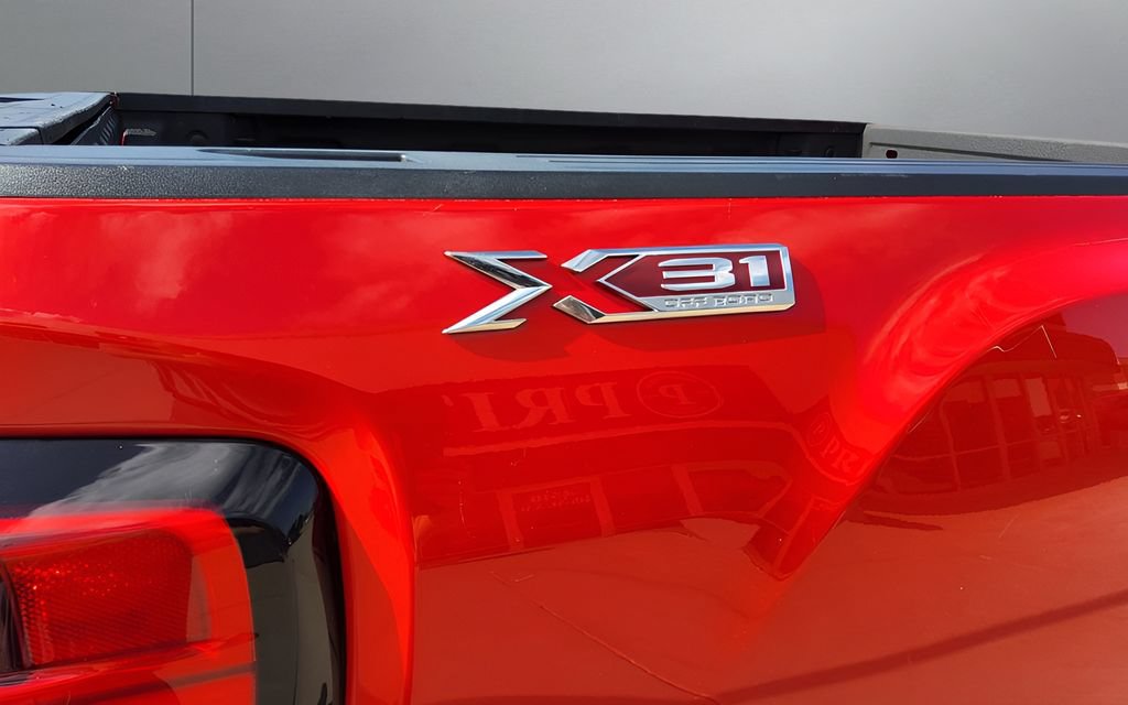 Used 2022 GMC Sierra 2500 SLE w/ X31 Off-Road Package AWD/4WD image 35