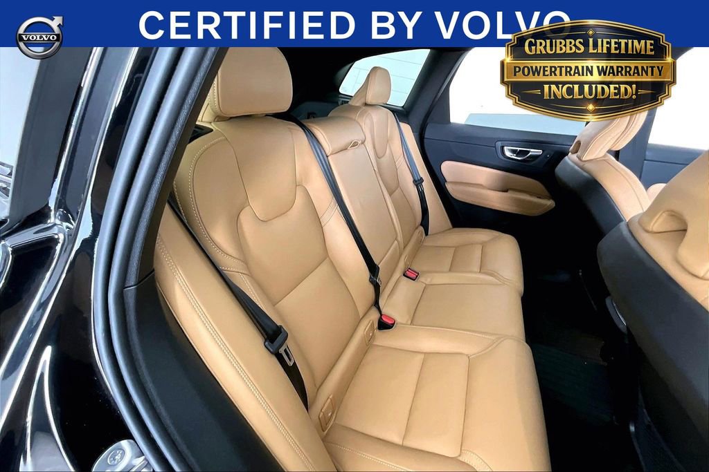 Used 2025 Volvo XC60 B5 Ultra w/ Protection Package Premier AWD/4WD image 32