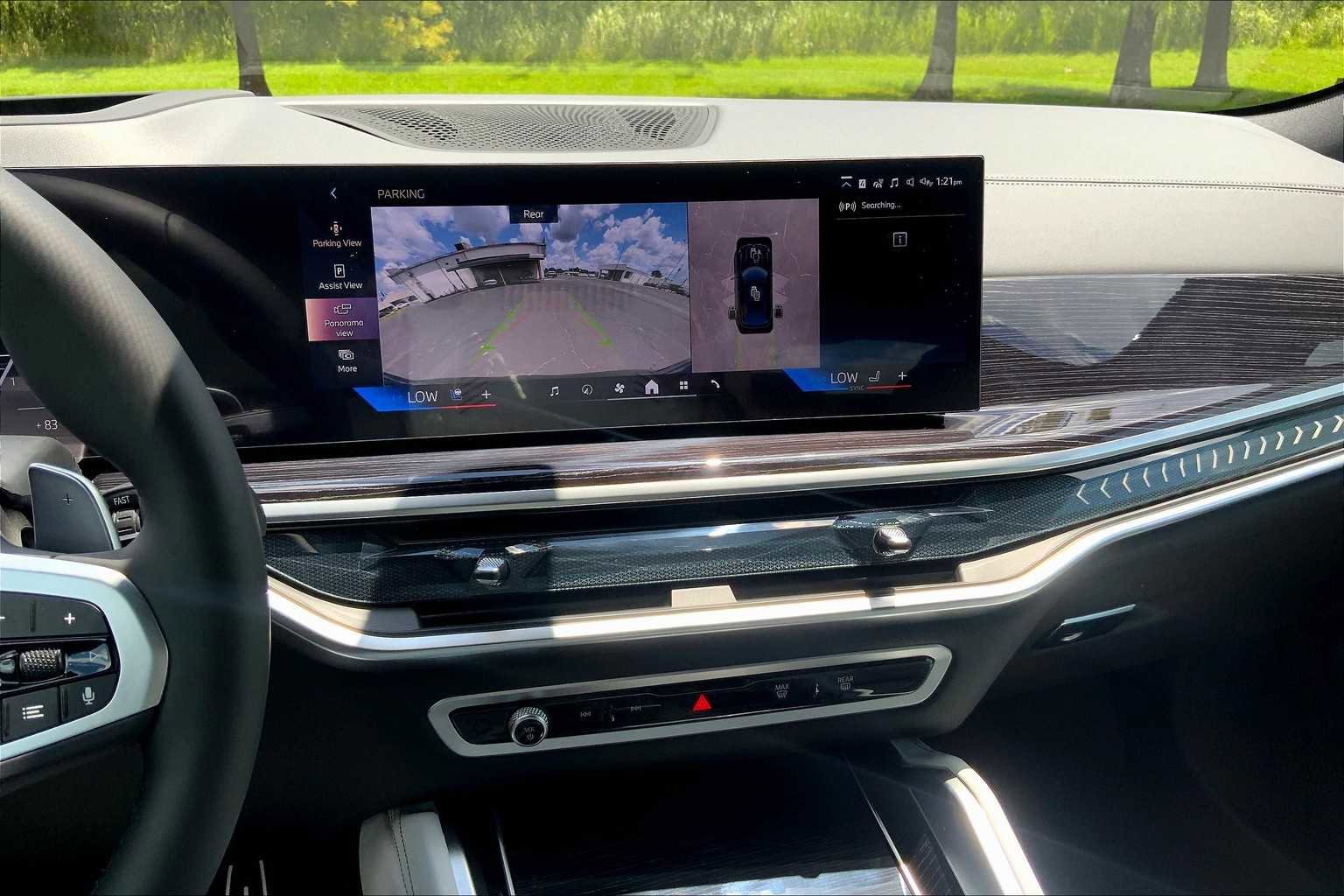 Certified 2026 BMW X6 xDrive40i w/ Climate Comfort Package image 5