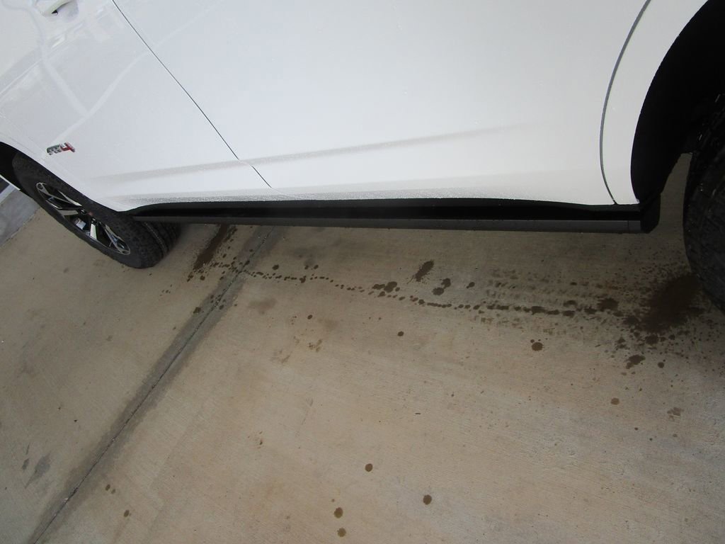 New 2026 GMC Yukon AT4 w/ AT4 Premium Plus Package image 36