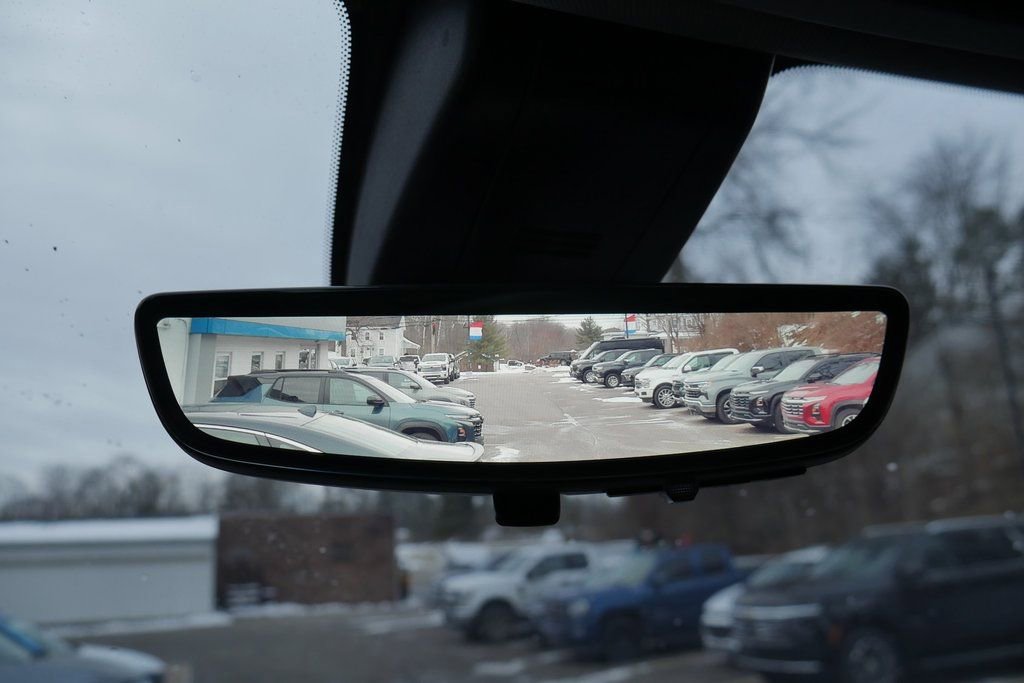 Used 2022 Chevrolet Silverado 3500 LTZ w/ LTZ Premium Package image 21