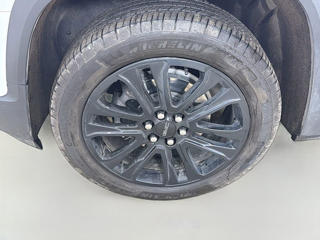 Used 2023 GMC Acadia SLE w/ Driver Convenience Package image 15