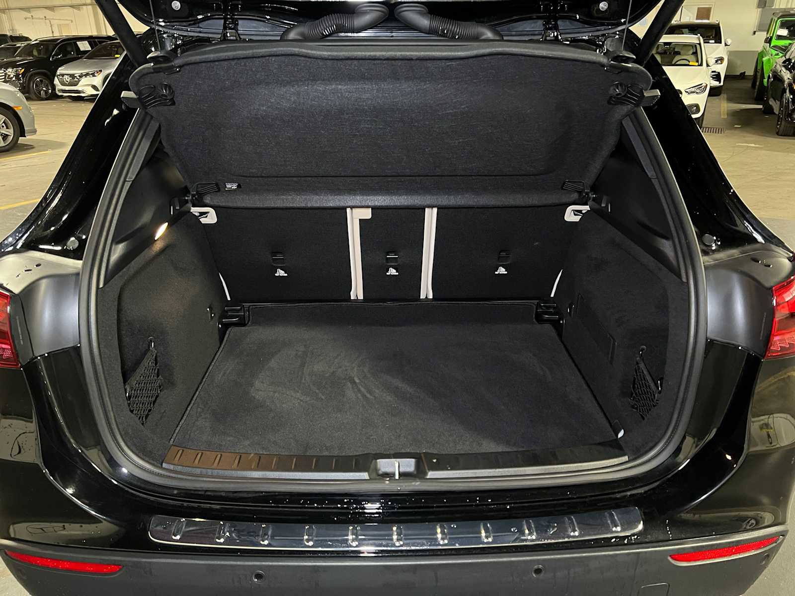 Used 2025 Mercedes-Benz GLA 250 4MATIC image 14