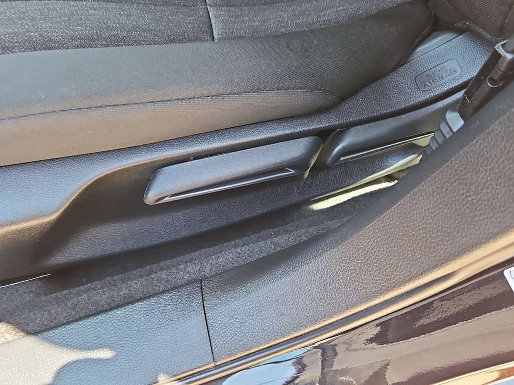 Used 2025 Honda Accord LX image 14