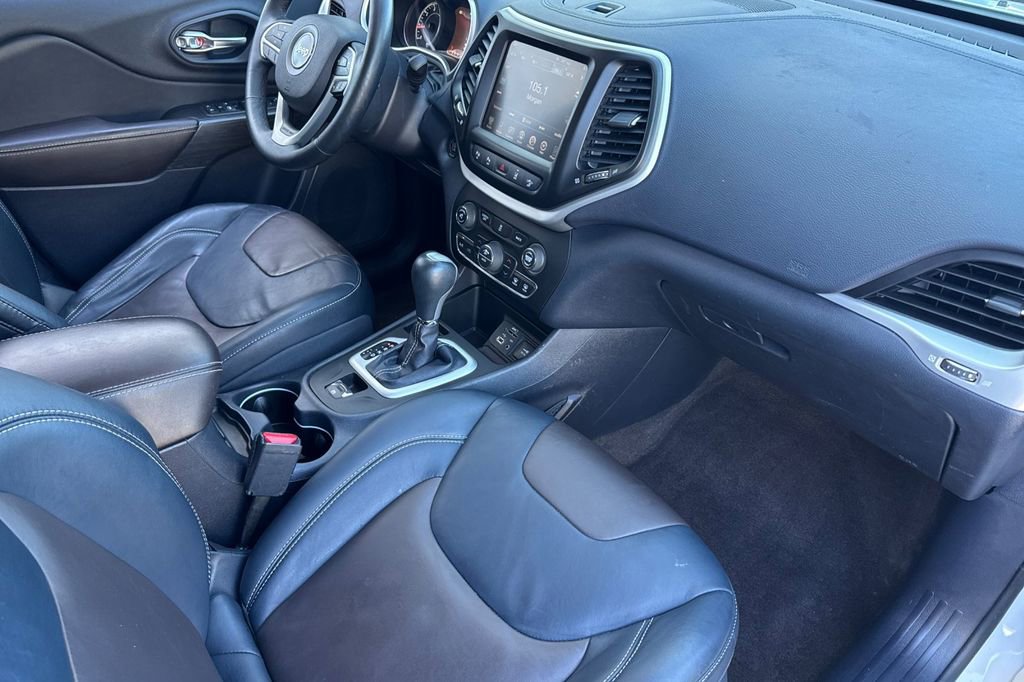 Used 2014 Jeep Cherokee Limited w/ Technology Group image 14