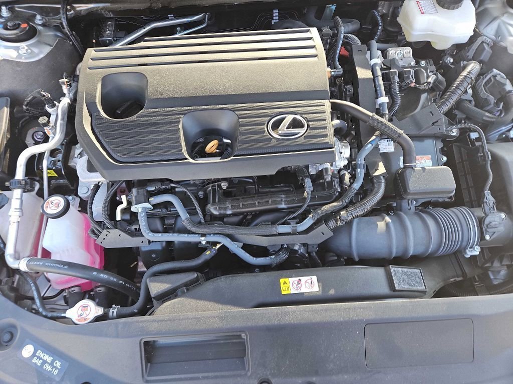 Used 2024 Lexus ES 300h w/ Luxury Package image 9