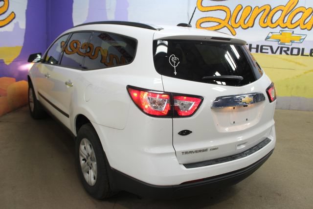 Used 2017 Chevrolet Traverse LS AWD/4WD image 6