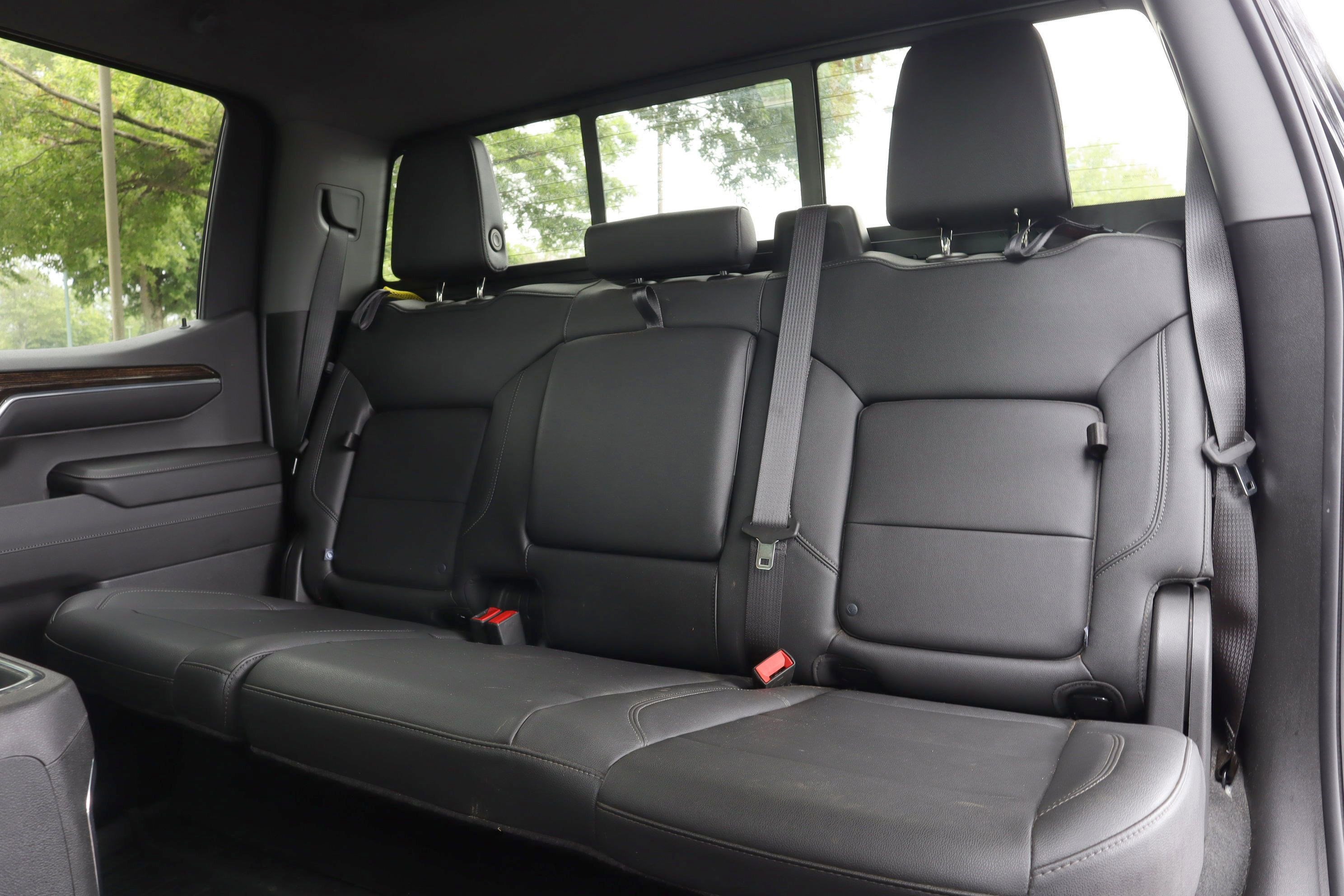 Used 2024 GMC Sierra 1500 Elevation w/ Elevation Premium Package AWD/4WD image 10