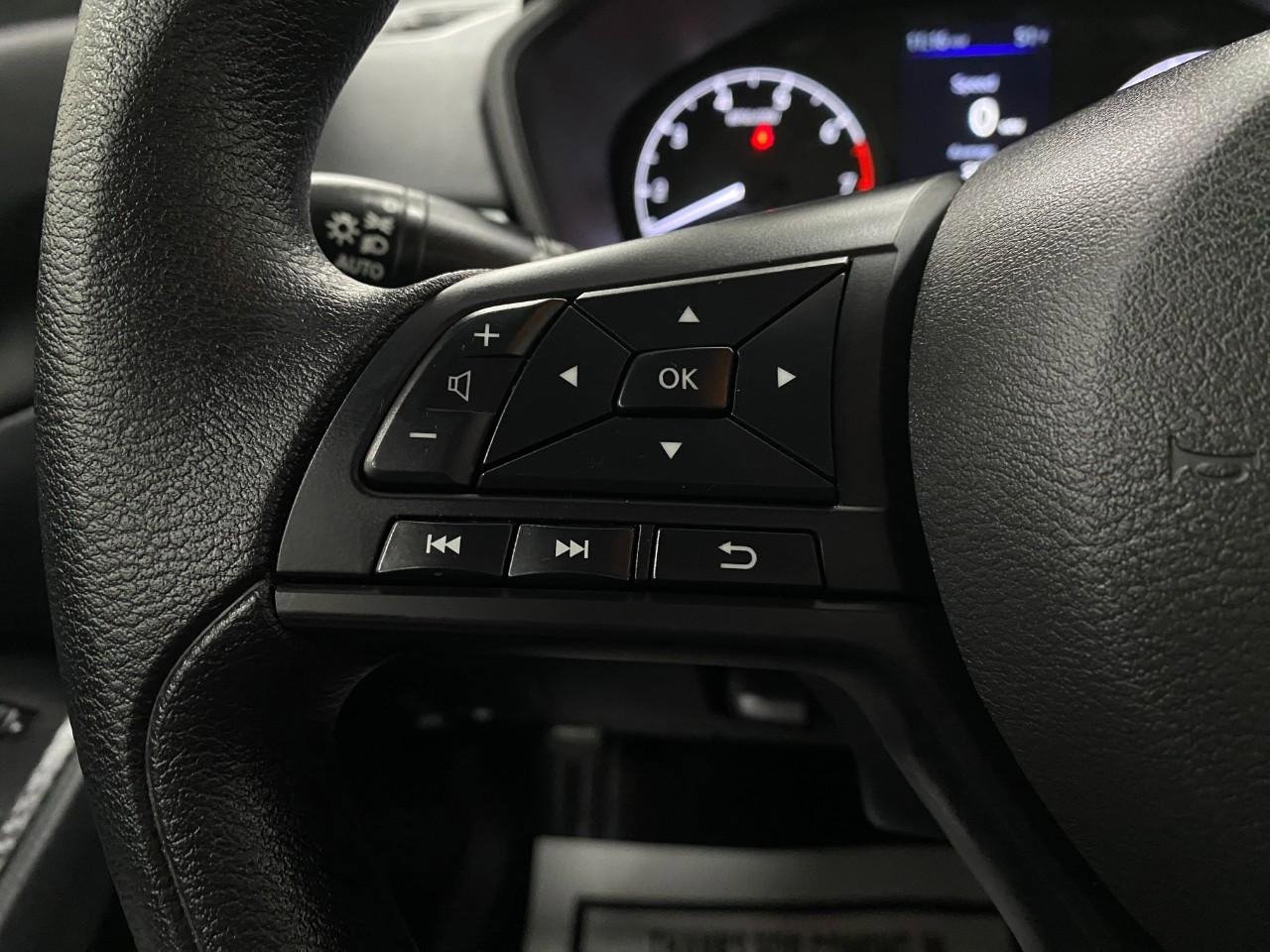 Used 2025 Nissan Altima 2.5 S image 14