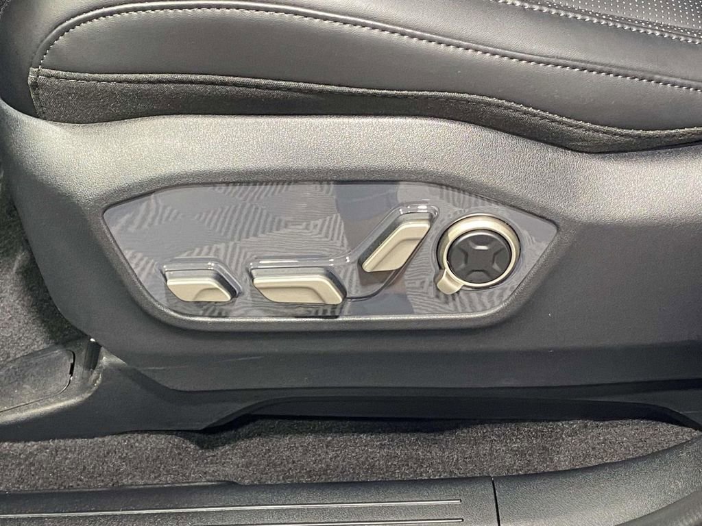 New 2027 Kia Telluride X-Line SX Prestige image 17