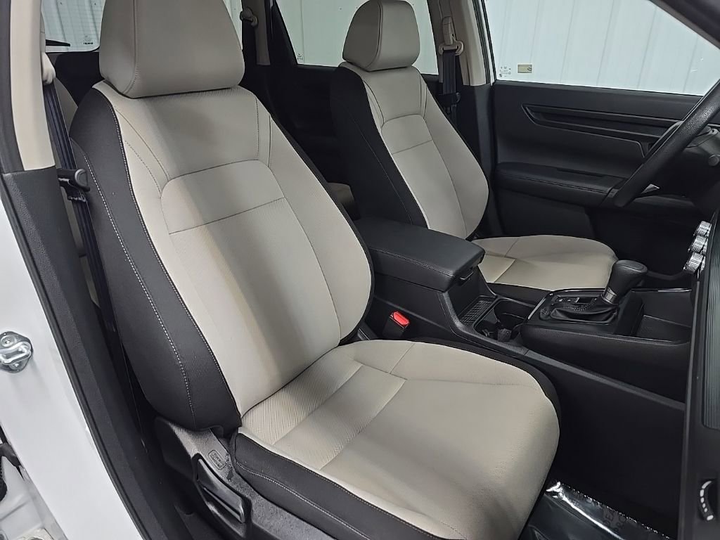 Used 2023 Honda CR-V EX image 15
