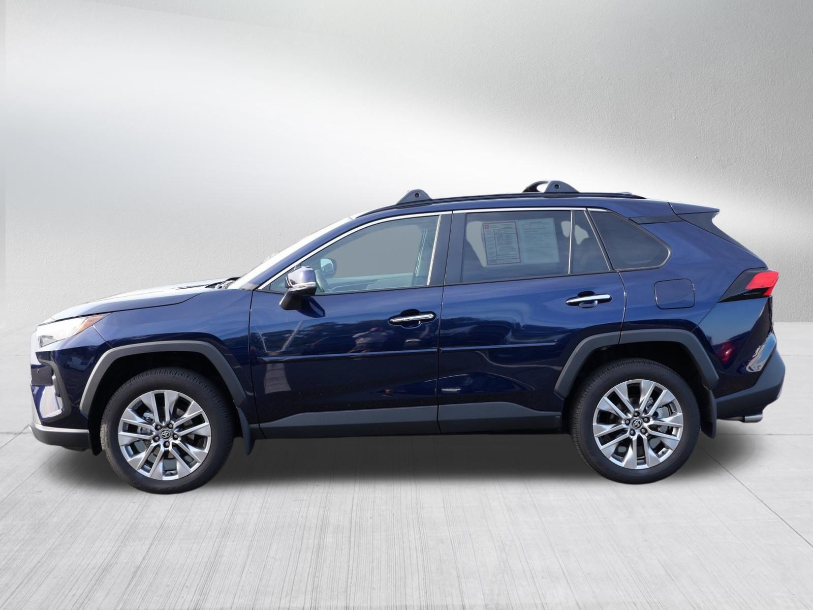 Certified 2025 Toyota RAV4 Limited AWD/4WD image 4