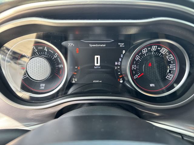 Used 2021 Dodge Challenger SXT w/ Plus Package image 15