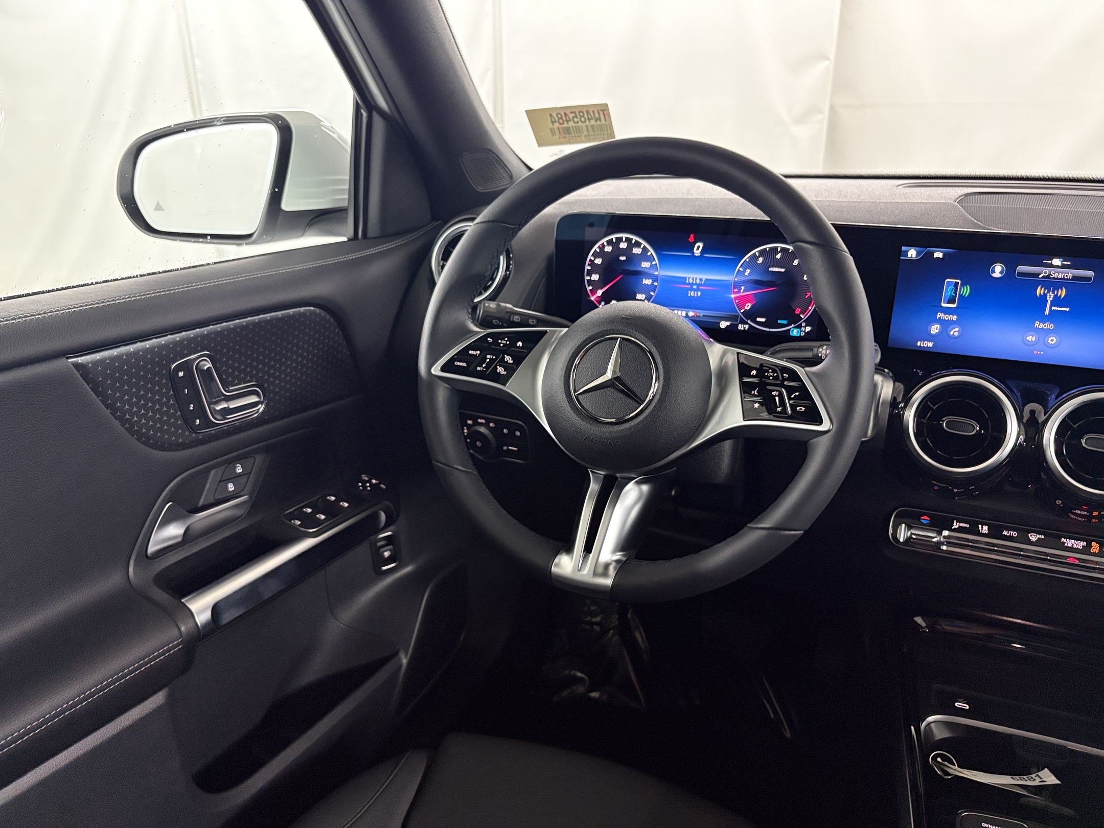 Certified 2026 Mercedes-Benz GLB 250 image 40