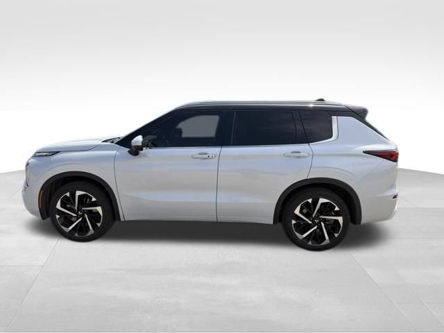 Used 2024 Mitsubishi Outlander SEL FWD image 7